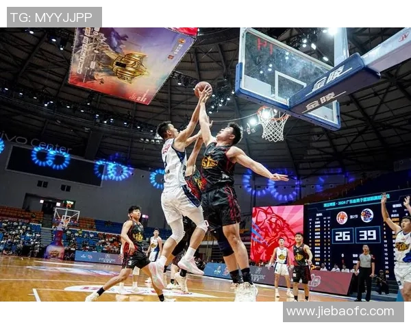 广东男篮迎战解放军全力争胜期待精彩对决与球迷共庆篮球盛宴